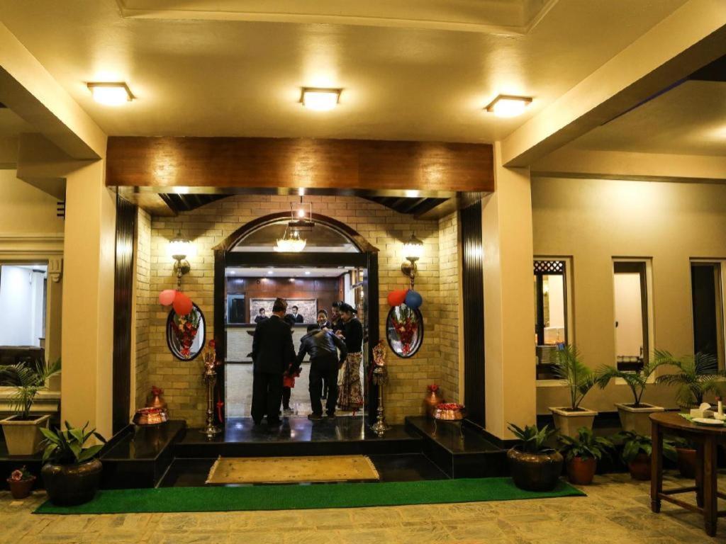 Da Yatra Courtyard Hotel & Resort Pokhara Exterior foto